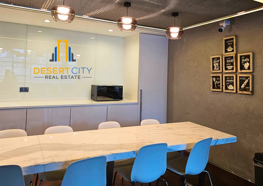 39 meeting room (building amenity)
