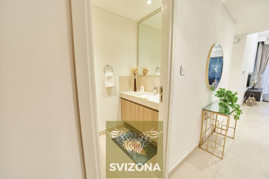 4 first bathroom. jpg