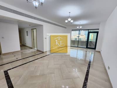 Fully Refurbished 2BR!! Amazing SZR view!! Pool, GYM and Kids Play Area!!