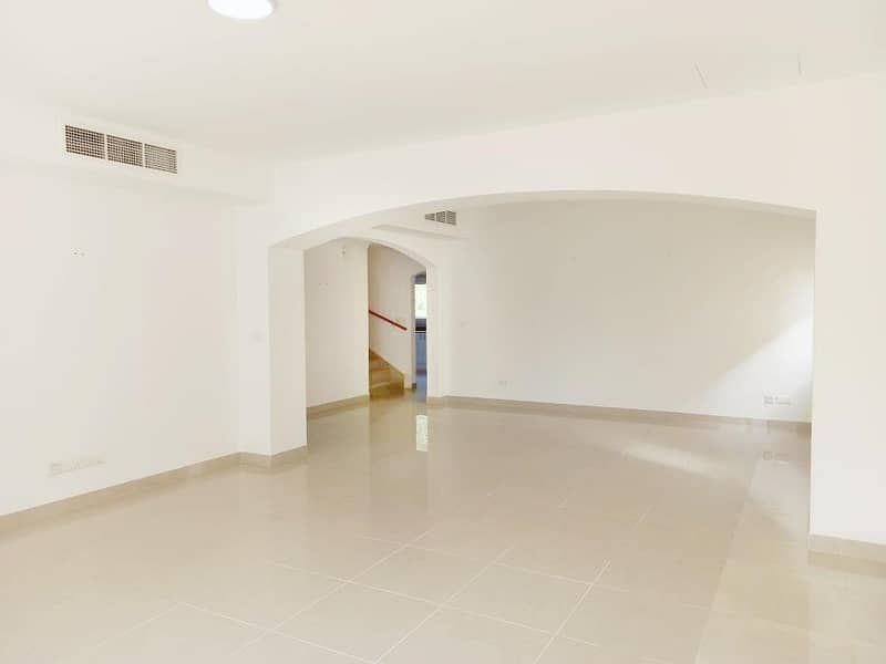 3 Street 14 | Meadows 9 | With Garden Plot | Large 4 Bedrooms