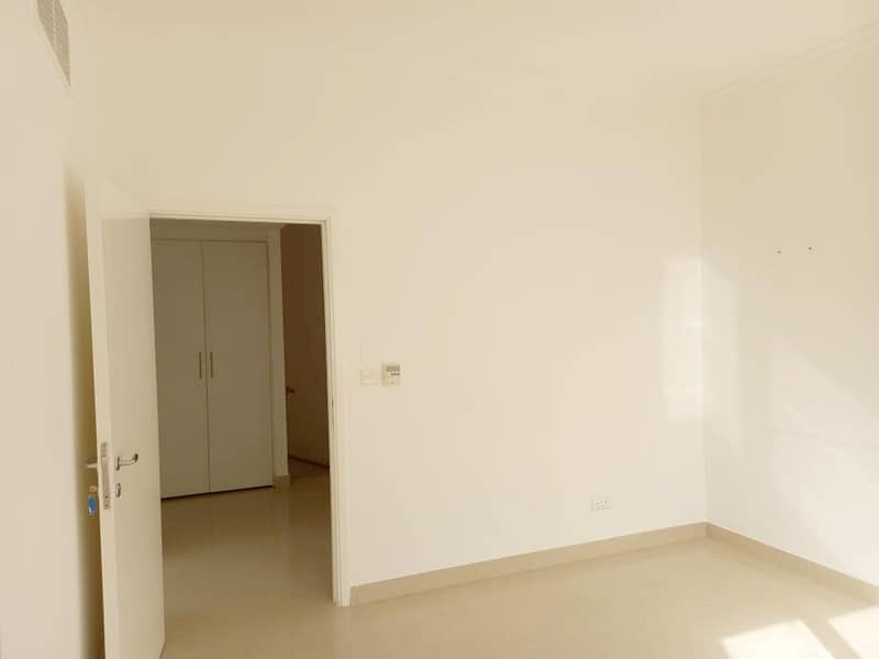13 Street 14 | Meadows 9 | With Garden Plot | Large 4 Bedrooms