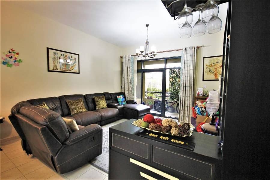 3 Vacant | 2 Beds + Study | Phase 1- Large Apartment