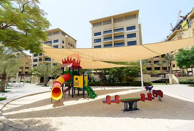 10 Vacant | 2 Beds + Study | Phase 1- Large Apartment