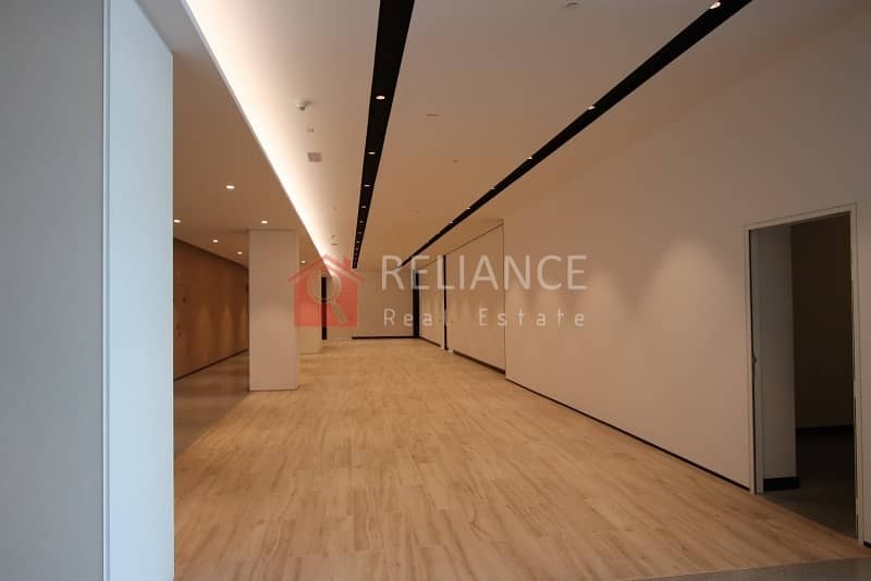 Free Zone fitted office ! No commission