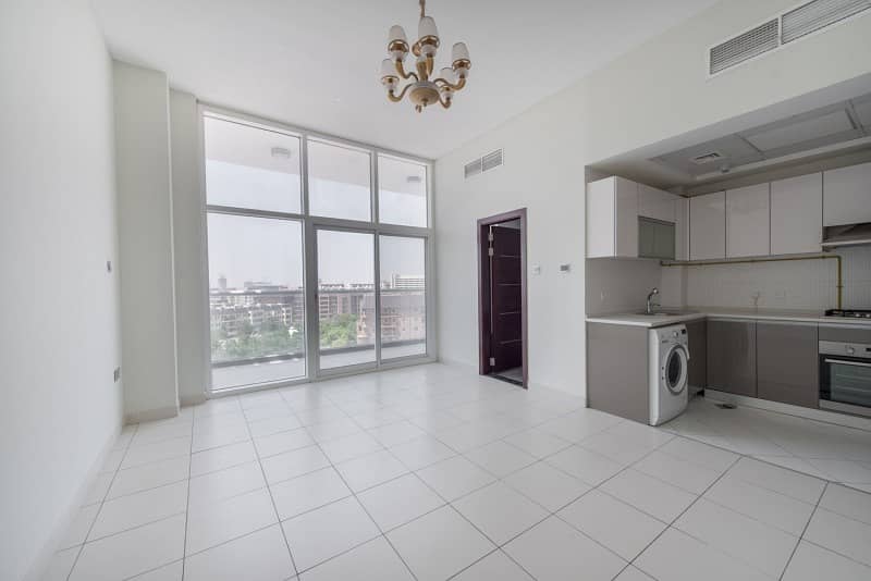 2 Spacious Modern Studio | With Kitchen Appliances | Available 1st October