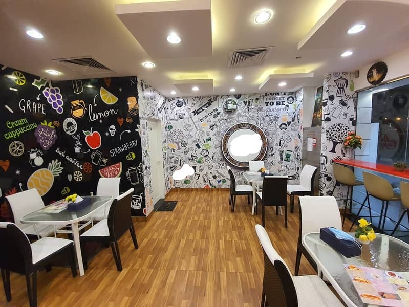 4 Amazing Cafeteria I Near Public Bus Station