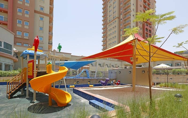 2 1BED+Balcony | Kitchen Fully Equipped |Unfurnished