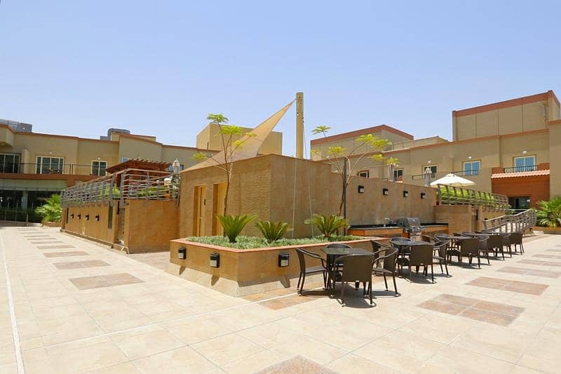 11 1BED+Balcony | Kitchen Fully Equipped |Unfurnished