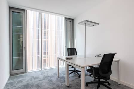 مکتب  للايجار في ديرة، دبي - Regus City Flon 1819 Lausanne Switzerland Small Office - copia. jpg