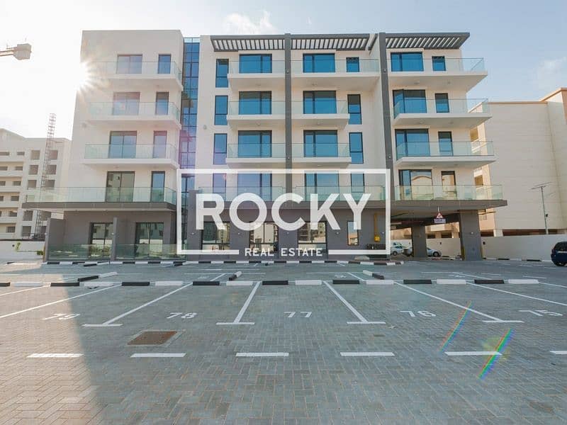 Stunning 1 B/R with Laundry Room | Pool & Gym | Al Barsha Stunning 1 B/R with Laundry Room | Pool & Gym | Al Barsha