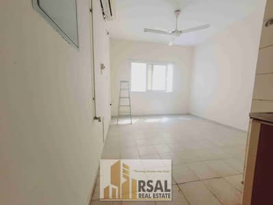 Studio for Rent in Muwaileh Commercial, Sharjah - nL6opnOqOrgOH5F2T82JuRaSwbZ28qTautkMqcWS