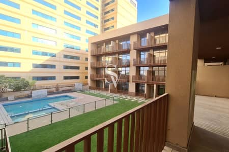 2 Bedroom Flat for Sale in Jumeirah Village Circle (JVC), Dubai - Pool View -Bright -Spacious -Genuine Resale