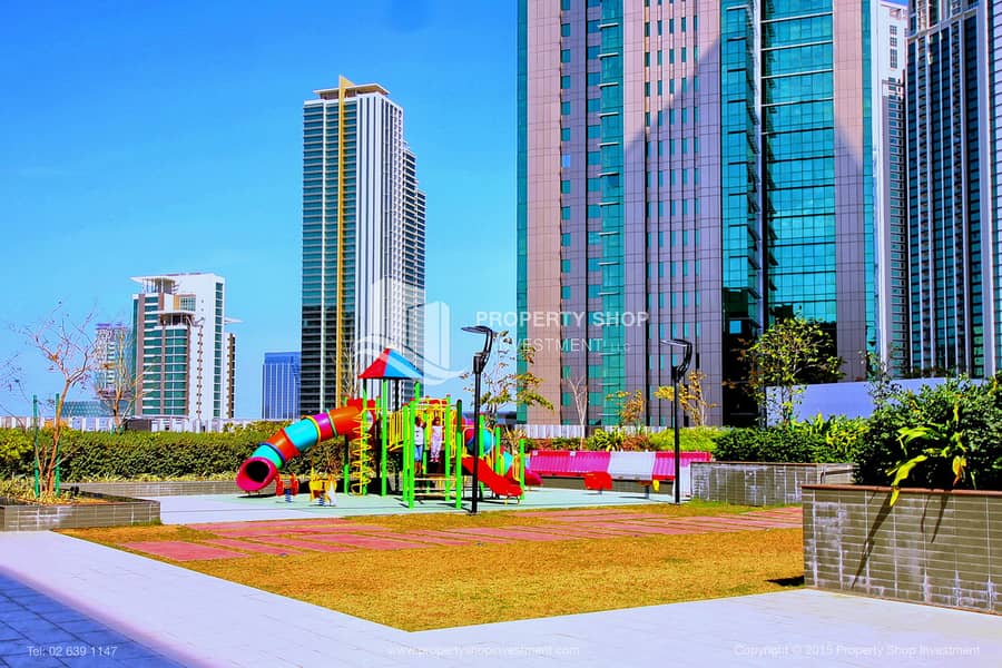 9 abu-dhabi-al-reeem-island-marina-square-rak-tower-community-play-area. JPG