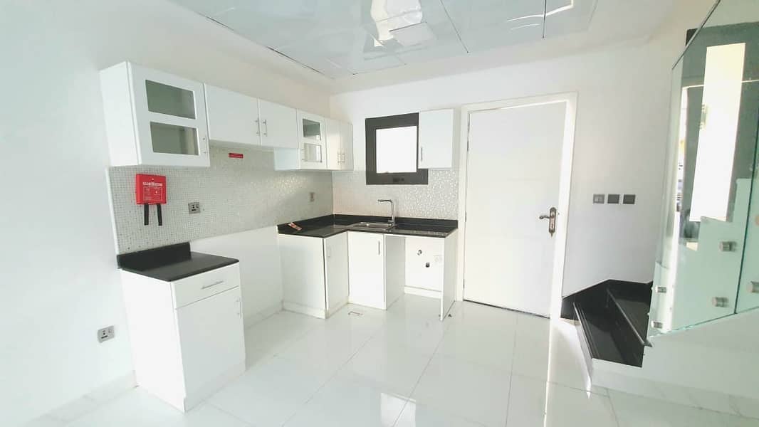 Spacious two bedroom villa with big yard, 3 baths for rent