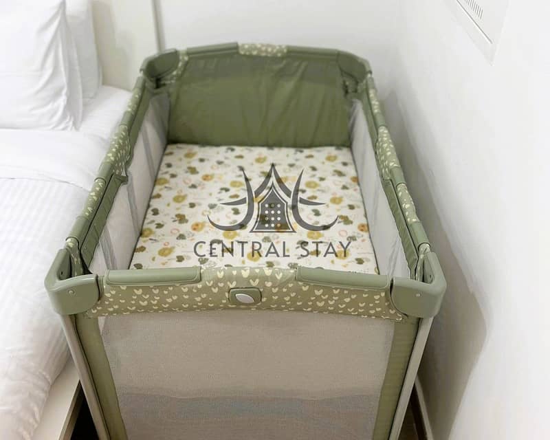 15 Crib. jpg