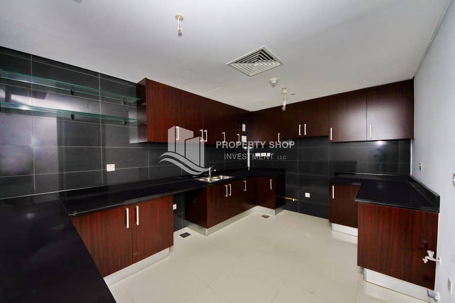 7 2-br-aprtment-abu-dhabi-al-reem-island-marina-square-mag-5-residences-kitchen. JPG