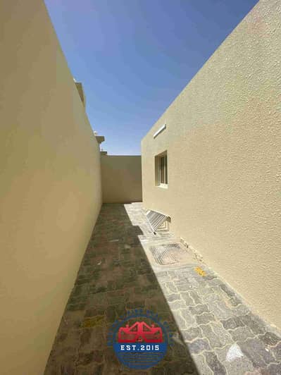 Studio for Rent in Madinat Al Riyad, Abu Dhabi - AH2Dovvr4xfOHFjPmXRxOArcCD7nQdw6krQ9w6u8