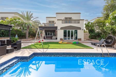 4 Bedroom Villa for Rent in Jumeirah Park, Dubai - Upgraded | Landscaped | Good Location | D3