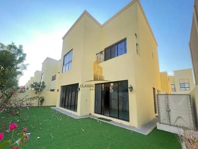 Single Row | Landscaped | Upgraded