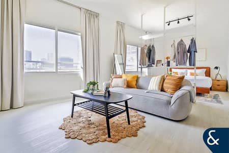 Fully Furnished | Studio | Fully Upgraded