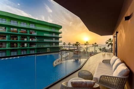 Hotel Apartment for Sale in The World Islands, Dubai - Balcony. jpg