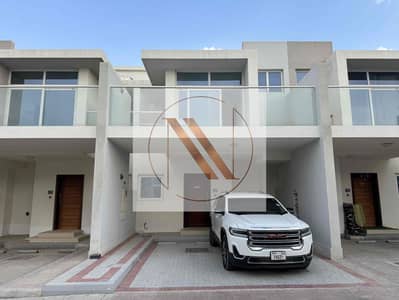 3 Bedroom Townhouse for Sale in DAMAC Hills 2 (Akoya by DAMAC), Dubai - huwEGFCeNPeyljKSDnDuSEcAaHTRhRDfE65i36YN