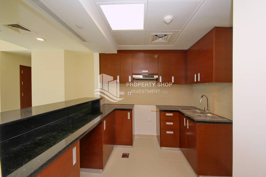 9 2-bedroom-apartment-al-reem-island-shams-abu-dhabi-gate-tower-1-kitchen. JPG