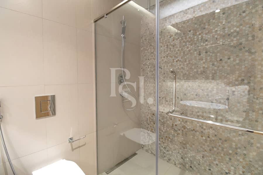 8 mayan-1-yas-island-abu-dhabi bathroom (3). JPG