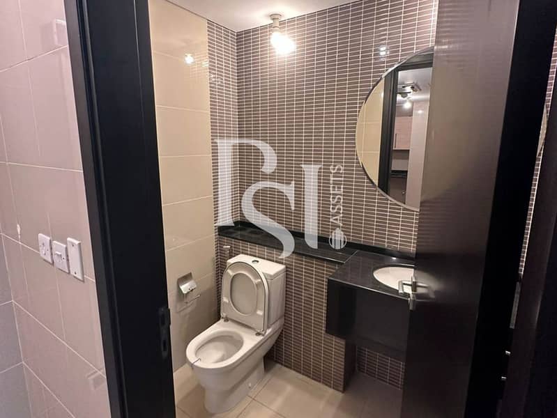 8 rak tower-1Bedroom -reem island (1). jpg