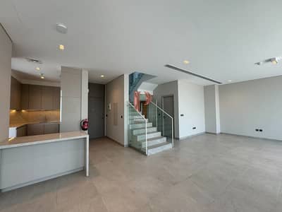 Brand New 4 Bed with one of the largest plots in the community