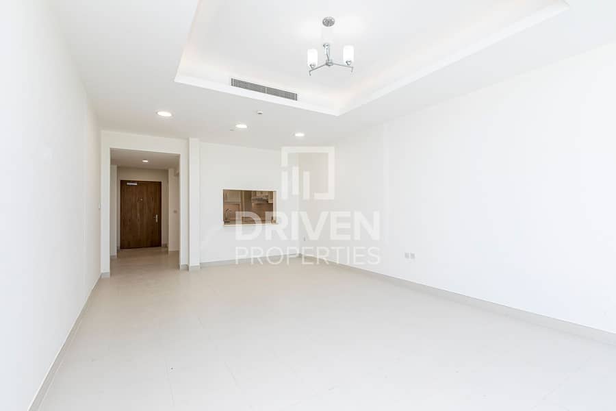 Chiller Free | Spacious with Modern Layout
