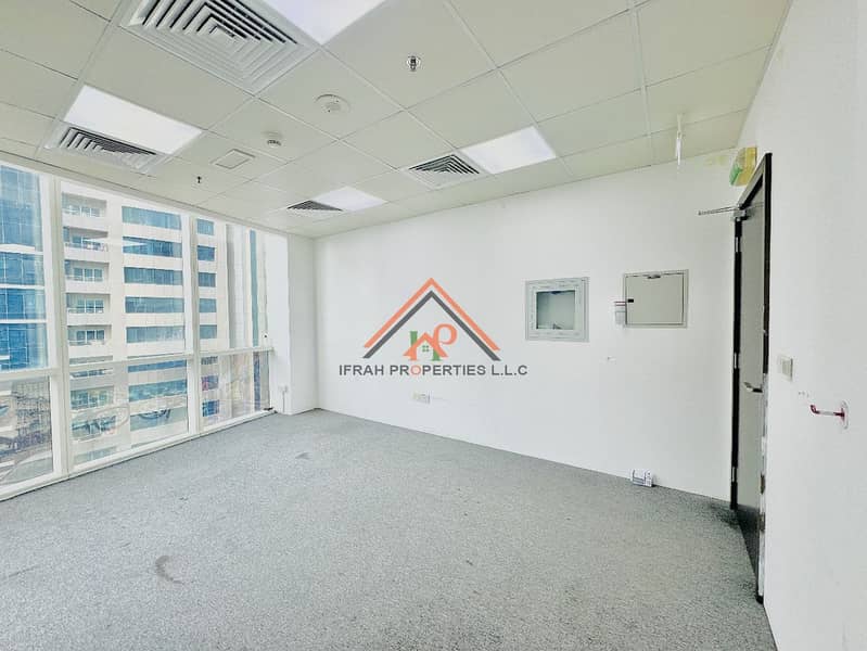 Vacant Office Prime Location Near to Metro