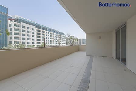 2 Bedroom Apartment for Sale in Al Raha Beach, Abu Dhabi - Spacious Layout | Canal View | Owner Occupied