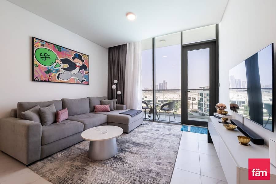 LAGOON VIEW | BURJ KHALIFA | BRIGHT APARTMENT