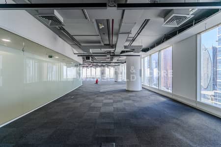 Office for Rent in Business Bay, Dubai - Vacant | Service Charges Included | Fitted Office