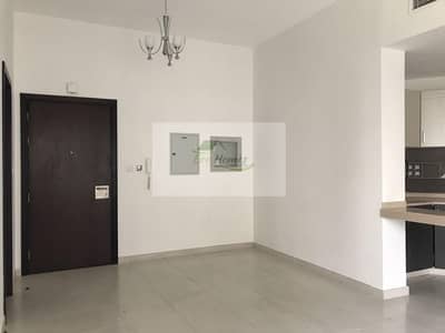 Spacious Vacant 1BHK Apartment Available Spacious Vacant 1BHK Apartment Available