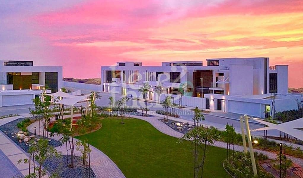Elegant & Luxurious Villa at West Yas 5BR T3C2 Type. Elegant & Luxurious Villa at West Yas 5BR T3C2 Type.