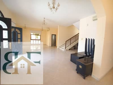 Villa For Rent In al Noaf 4Bedroom With Maid Room And big Garden Area