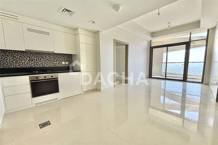 2 Bedroom Flat for Rent in Business Bay, Dubai - Vacant  | Burj Al Arab and sea View | Brand New