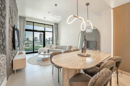 UNIQUE & MODERN 2 BED + MAIDS | VACANT ON TRANSFER