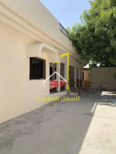 For sale a popular house in the Emirate of Sharjah - Samnan