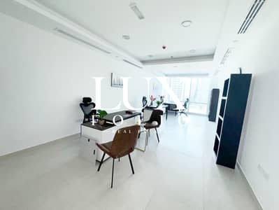 Office for Rent in Business Bay, Dubai - Furnished | Partitioned | Prime Location