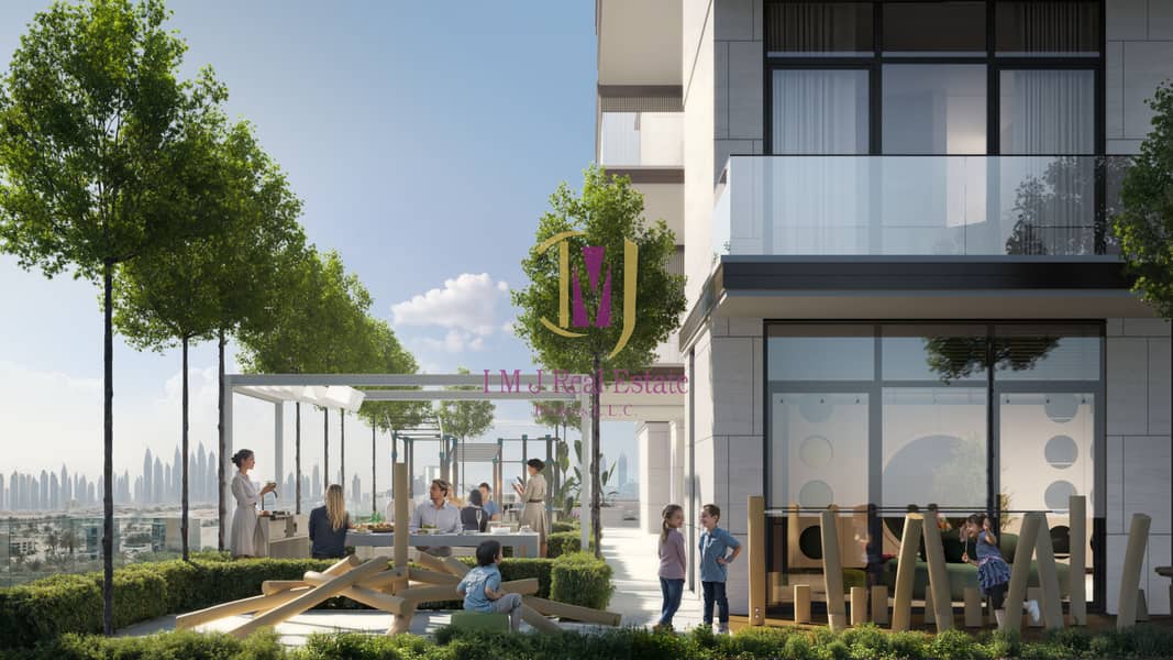 29 Outdoor Area. png