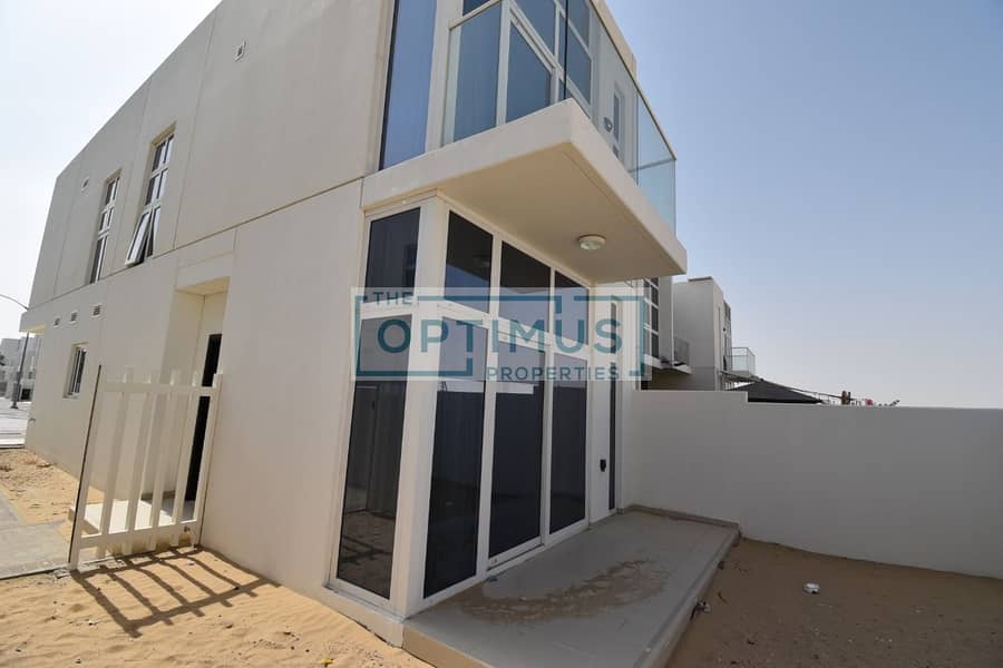 Single Roll|| Brand New|| Ready To Move In Single Roll|| Brand New|| Ready To Move In