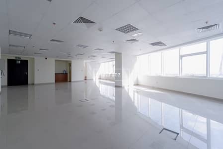 Office for Rent in Jumeirah Lake Towers (JLT), Dubai - High Floor | Fully Fitted | Close To Metro