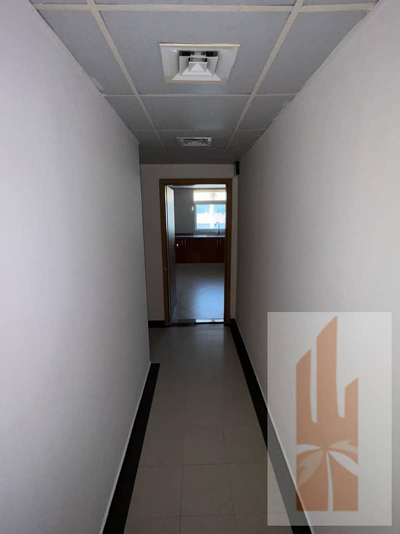 6 d831bd42-4ba0-426f-8f07-c555b77ba089. jpg