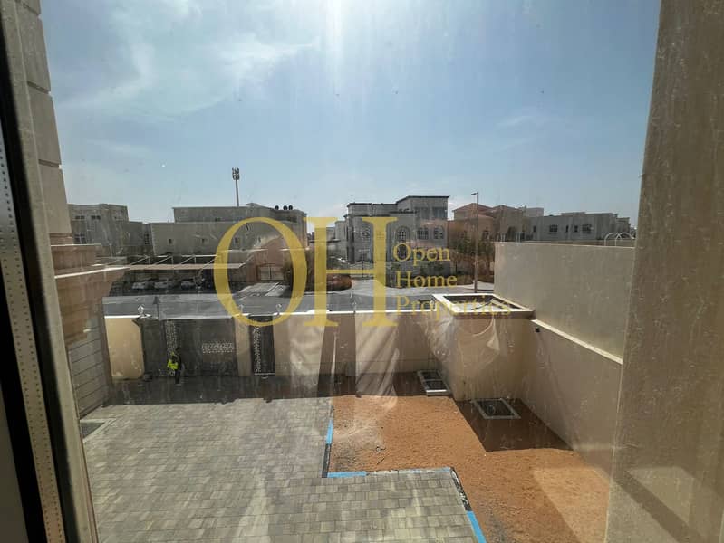 6 WhatsApp Image 2024-10-07 at 16.31. 53 (2). jpeg