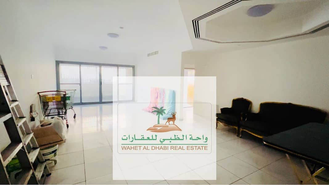 Three bedrooms and a living room with a balcony, an open view, a large