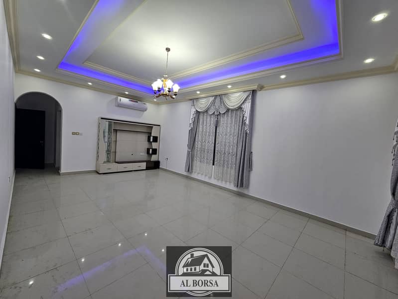 2 Al Mowaihat 2 5BHK Hall Majlis 5K Sqft 1.850 M (4). jpeg