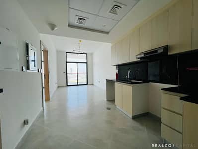 High Floor / Communitty Facing / Great ROI